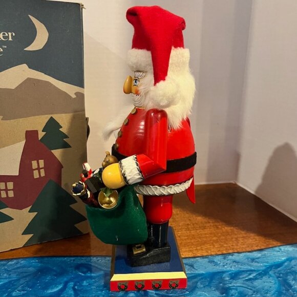 1998 Nutcracker Village Old World Jolly Santa Nutcracker with List Toys - Picture 4 of 13